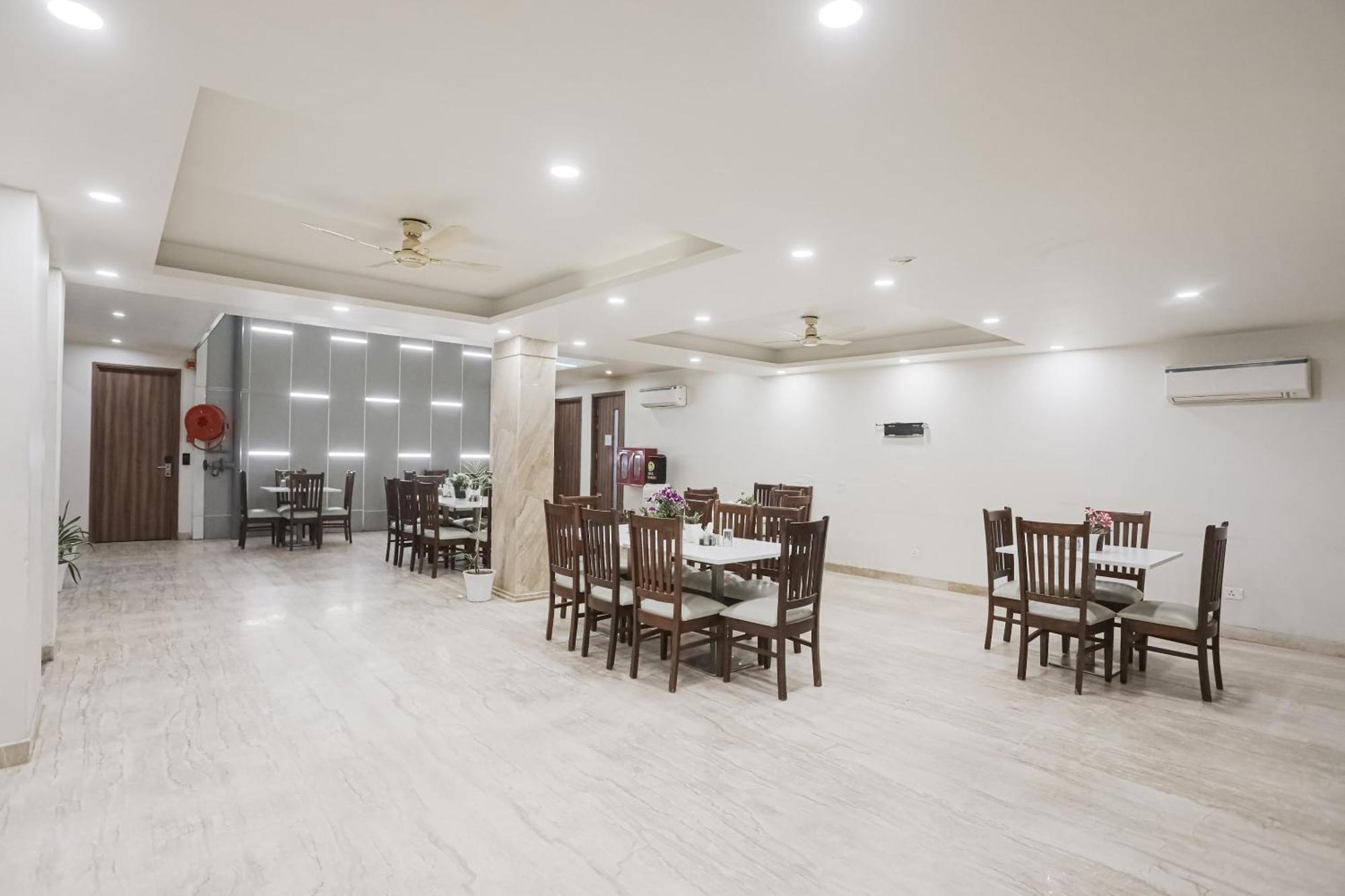 Townhouse The Amv Hotel Gurgaon Extérieur photo